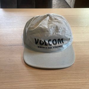 Volcom 5 panel hat